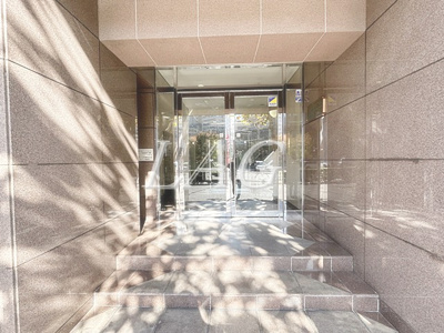 【エントランス】 | スカイコート芝壱番館 | エントランスです。