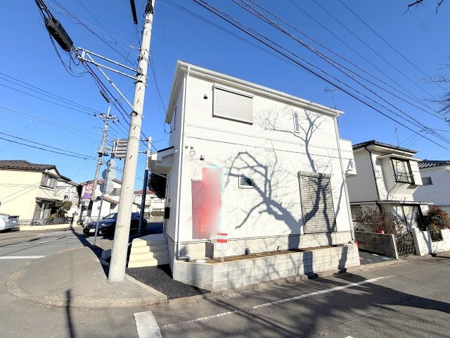 福生市南田園3丁目　新築戸建の前面道路含む現地写真