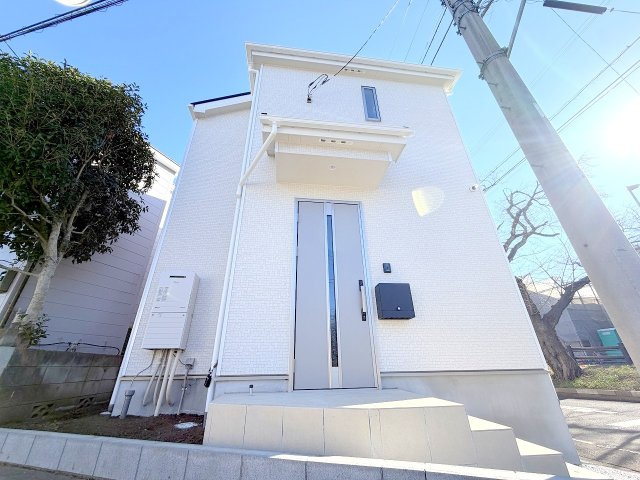 福生市南田園3丁目　新築戸建の外観