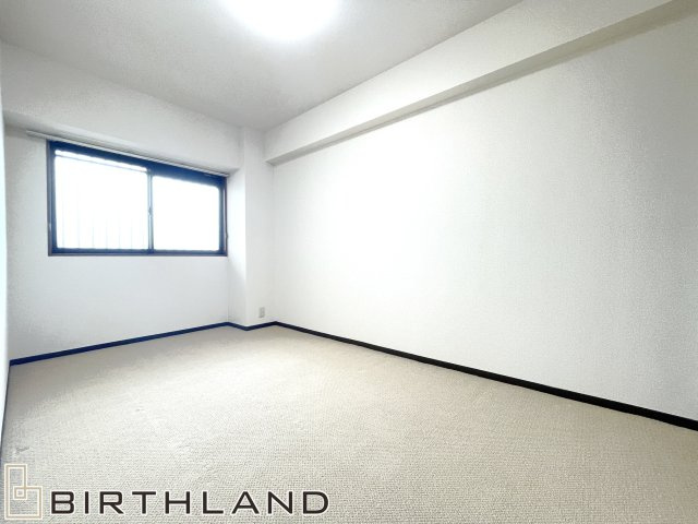 想定賃料年96万　想定利回り9.1％　SRCマンションの洋室