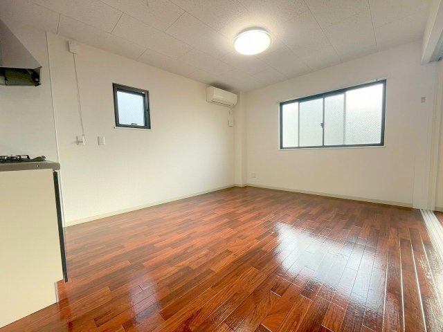 エスペランサヒコの居間・リビング