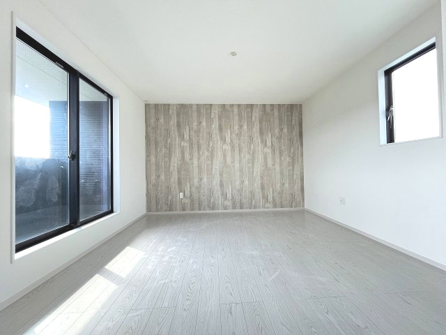 【寝室】 | 糟屋郡須恵町上須惠24期　3号棟（全3区画）【仲介手数料無料・0円】 | 現地写真。2階主寝室です。