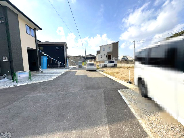 【その他】 | 糟屋郡須恵町上須惠24期　3号棟（全3区画）【仲介手数料無料・0円】 | 現地写真。前面道路です。