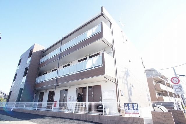 リブリ・佳の外観