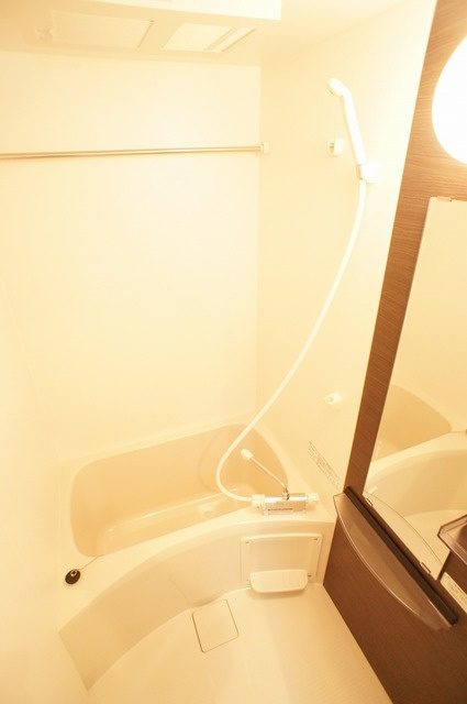 リブリ・佳の浴室