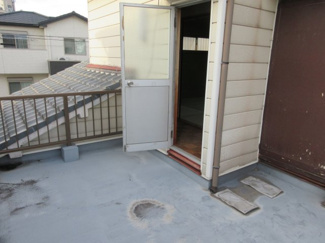 【バルコニー】