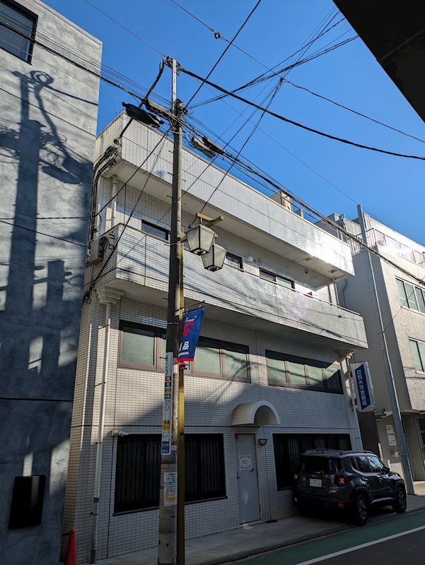 鈴木洋食器店鈴木ビル