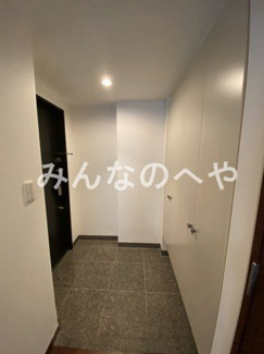 【玄関】 | White Tower Hamamatsucho （ホワイトタワー浜松町）