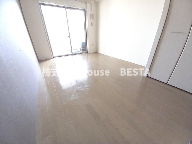 SERENiTE三宮の和室