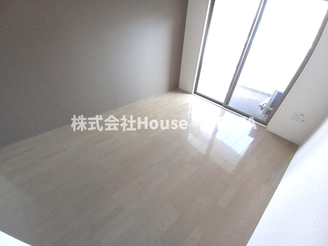 SERENiTE三宮の寝室