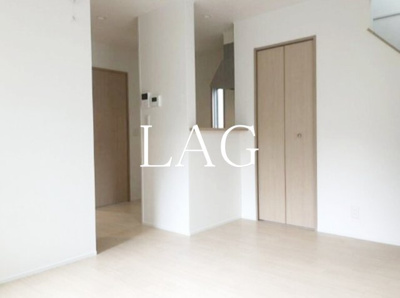 【居間・リビング】 | 川口戸建 | 洋室のお部屋です。