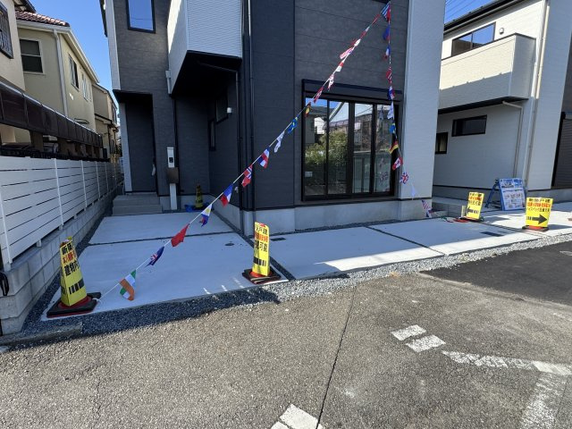 市川市菅野５丁目新築戸建【菅野小学校：8分】の駐車場|3号棟駐車スペース・2台駐車可