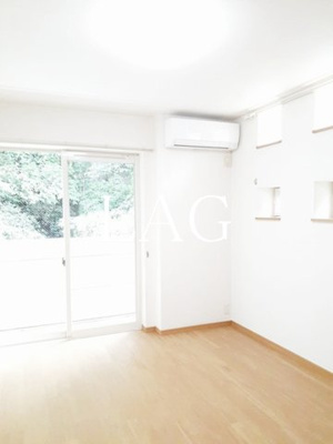 【居間・リビング】 | グランツ・アイン | 洋室のお部屋です。