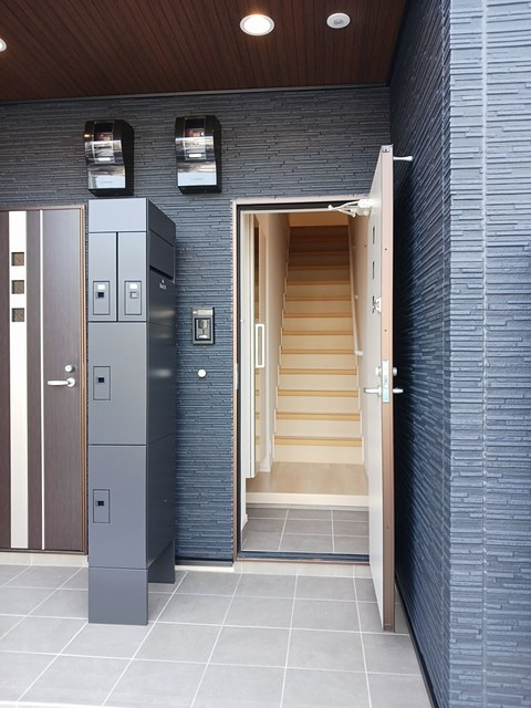 メゾンリアンの玄関|玄関