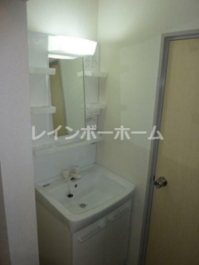 ヴィヴレスクエアの独立洗面台