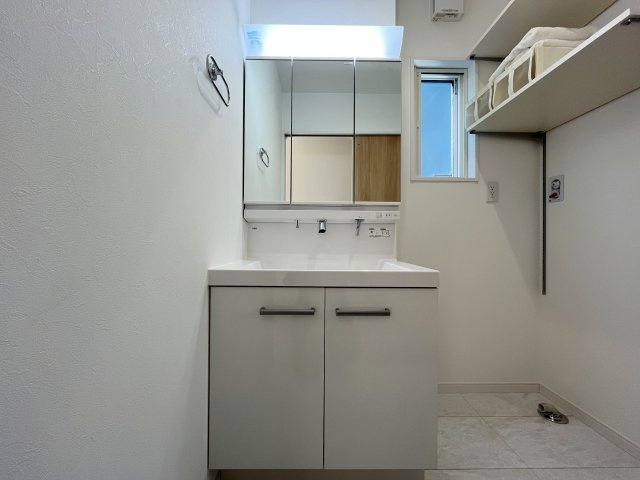 【独立洗面台】 | 深谷市上野台390　フルクラシル　未入居戸建　　B号棟