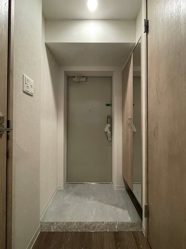 リッツラピスの玄関