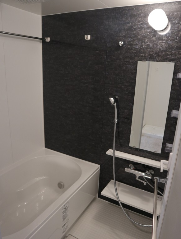 リッツラピスの浴室