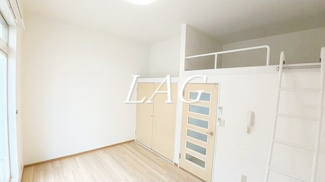 【居間・リビング】 | コールグランド大宮 | 洋室のお部屋です。