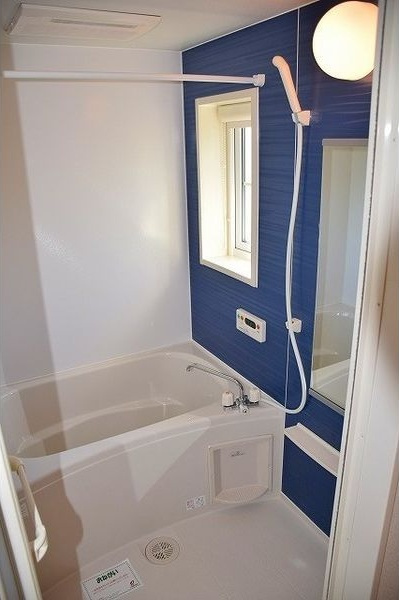 サイドルーツ　Ⅱの浴室|コンパクトで使いやすいお風呂です