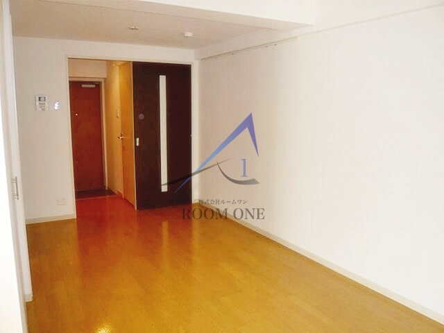 プラッサ西参道の居間・リビング|洋室のお部屋です。