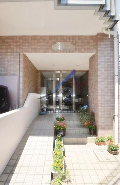 スペリオール市川のエントランス|エントランスです。