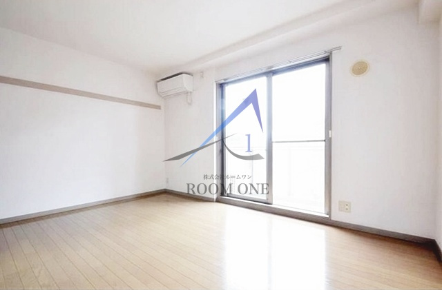 スペリオール市川の居間・リビング|洋室のお部屋です。