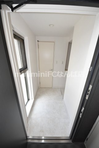 スプランディッド淀屋橋ＤＵＥの玄関