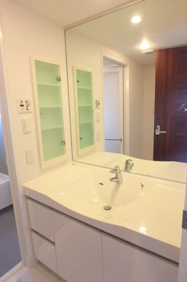 【独立洗面台】 | エスティメゾン錦糸町Ⅱ