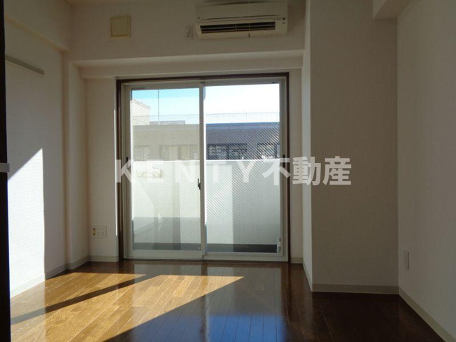 【居間・リビング】 | エスコート蒲田 | おしゃれなリビングです