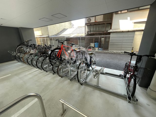 エスリードレジデンス都島ノースのその他共用部分|エスリードレジデンス都島ノース　駐輪場