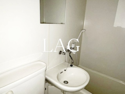 【洗面所】 | 石塚マンション | 洗面台です。