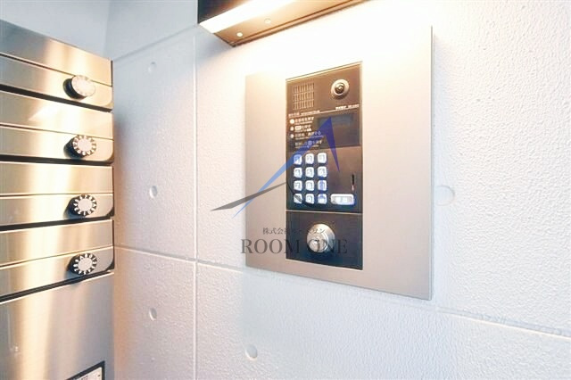 グランクオール小茂根のセキュリティ|オートロックです。