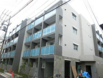 【外観】 | プレール・ドゥーク東中野  | 鉄筋コンクリート造のがっちりとした造り。