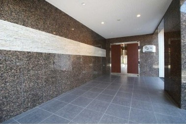 【エントランス】 | プレール・ドゥーク東中野 