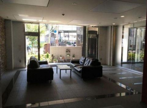 レーベンリヴァーレ東京ラ・トーレのロビー