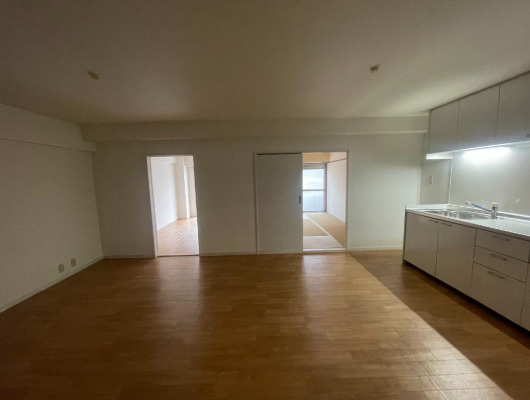 【居間・リビング】 | 桃山台レックスマンション | リビングです