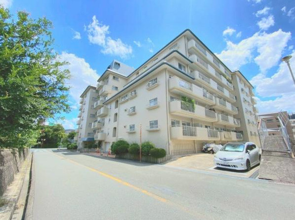 【外観】 | 桃山台レックスマンション | 外観です