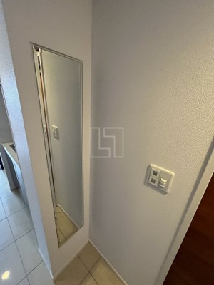 【その他】 | レジュールアッシュ難波LUXE | レジュールアッシュ難波LUXE（レジュールアッシュ難波リュクス）　姿見