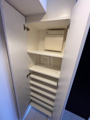 【収納】 | レジュールアッシュ難波LUXE | レジュールアッシュ難波LUXE（レジュールアッシュ難波リュクス）　シューズボックス