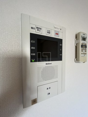 【セキュリティ】 | レジュールアッシュ難波LUXE | レジュールアッシュ難波LUXE（レジュールアッシュ難波リュクス）　TVモニターインターホン