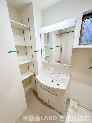 クリエオーレ舎利寺の洗面所