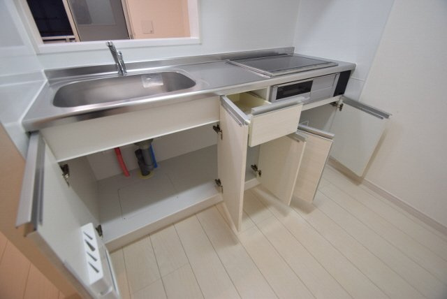 リブリ・トワのキッチン|キッチン収納