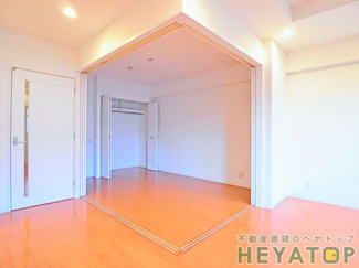 【寝室】 | 洋室６帖（同仕様写真）