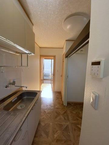 ツイーンの内装