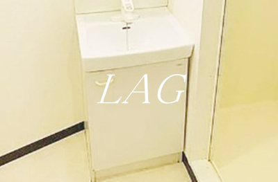【洗面所】 | ラ・エテルノ赤羽台 | 独立洗面台になります。