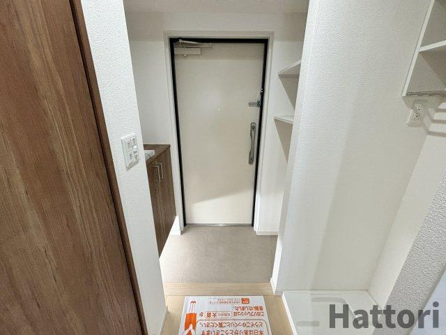 リブネスコート大阪大学前の玄関