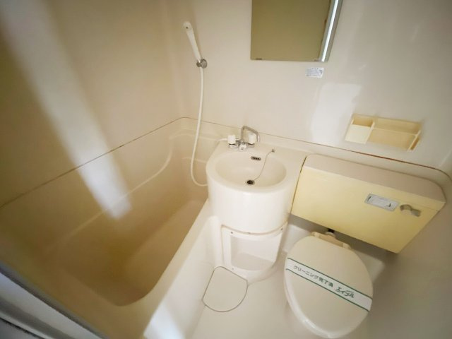 カーサヴェルデ関谷1の浴室