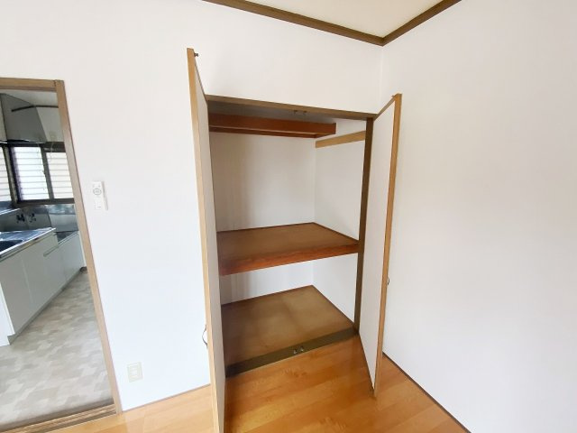 カーサヴェルデ関谷1の収納