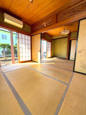 富士宮市山宮　中古戸建　（土地面積64.99坪）の和室